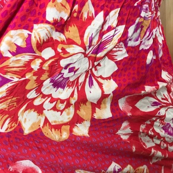 𝅺xhilaration Red V-Neck Floral Dress - Picture 5 of 8